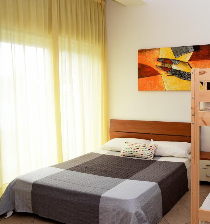 ليدو دي سافيو Residence Moderno الغرفة الصورة